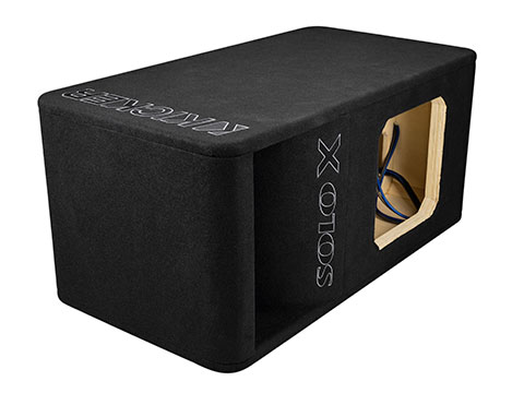 Single 12” SoloX L7X Unloaded Enclosure three-quarter
